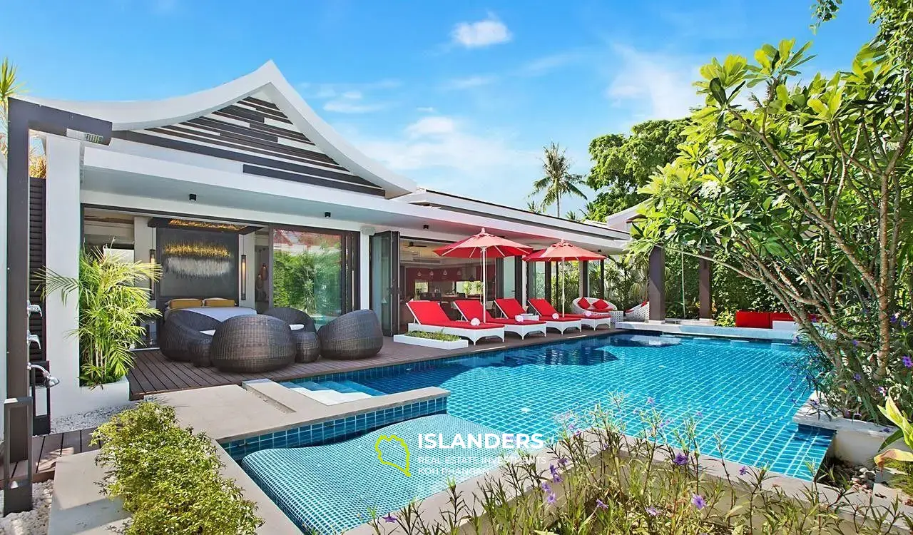 Villa mit 5 Schlafzimmern zum Verkauf bei Samui Beach Properties