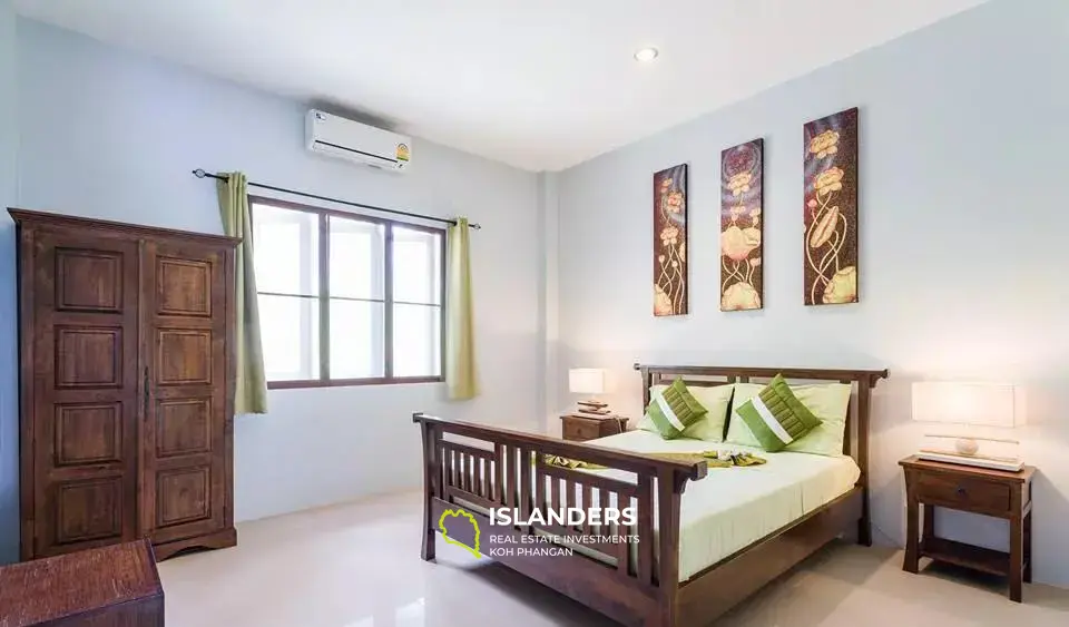 3 Bedroom Pool Villa in Taling Ngam For Rent