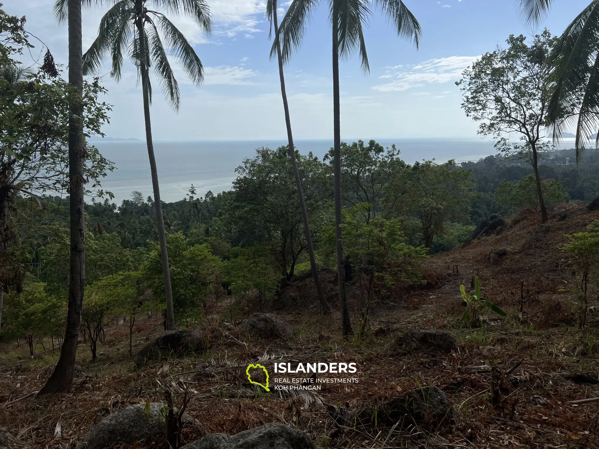 Ban Kai : Terrain avec vue sur la mer et énorme potentiel.