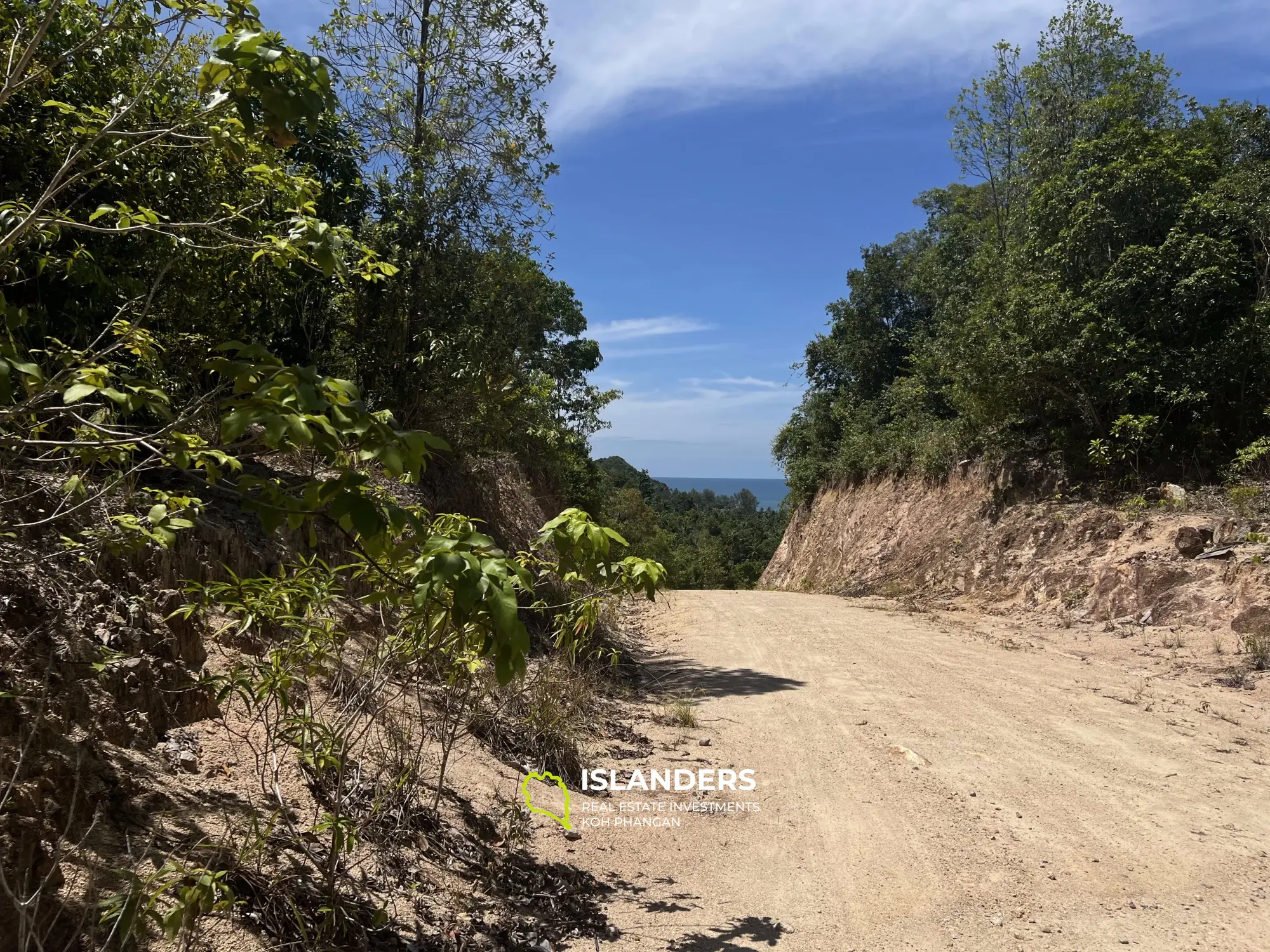 Terrain idéal pour votre projet. 48 Rai de Terrain, Vue Mer. Vente dans son ensemble. Région prospère de Chaloklum.