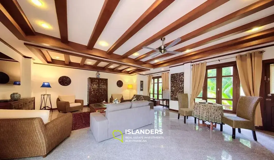 Charming 3 Bedroom Lanna Style Villa in Bo Phut