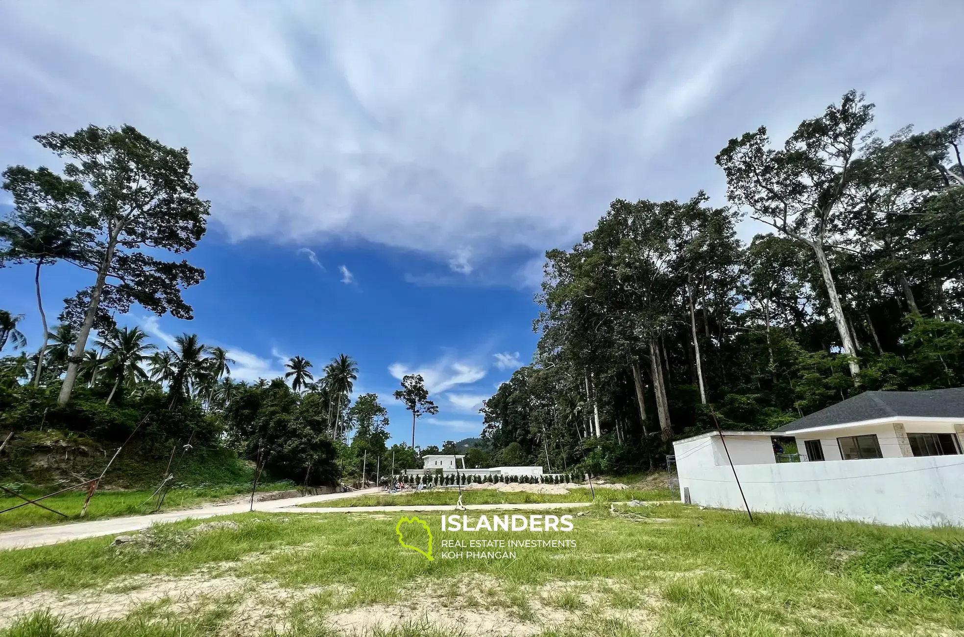 697 Sq.m Magic Trees Land for Sale in Lamai