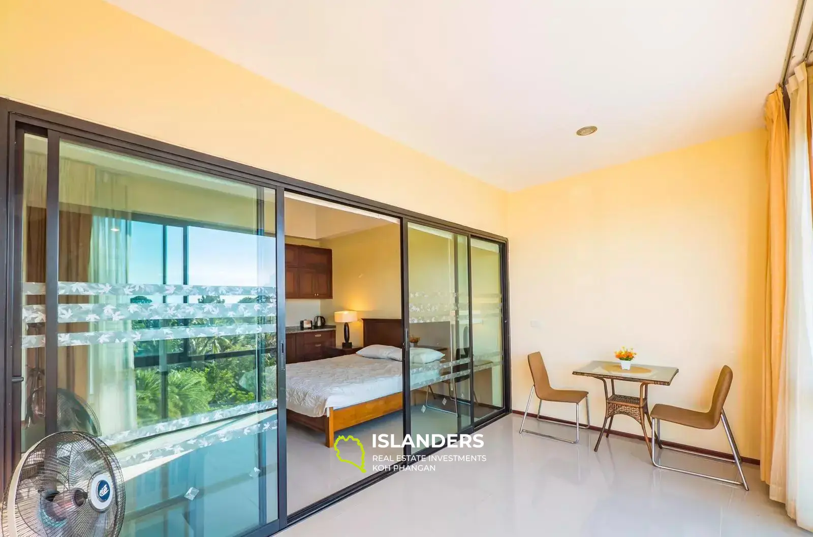 Studio Condo with garden view for sale at Avanta Condominium