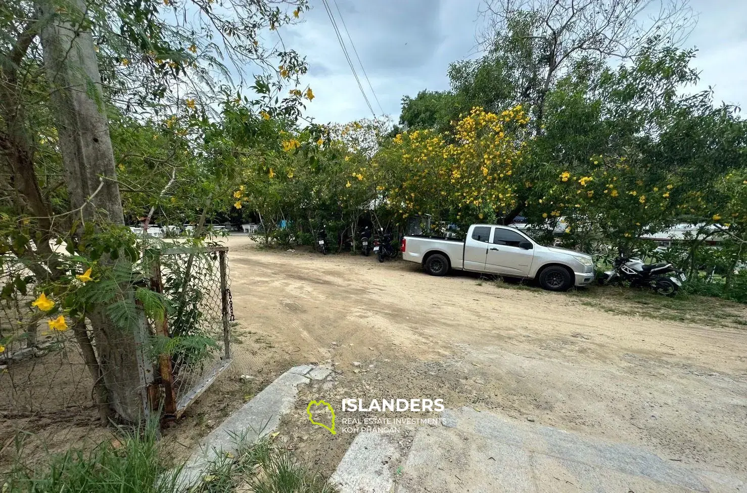 ขายที่ดินใกล้หาดบ่อผุด