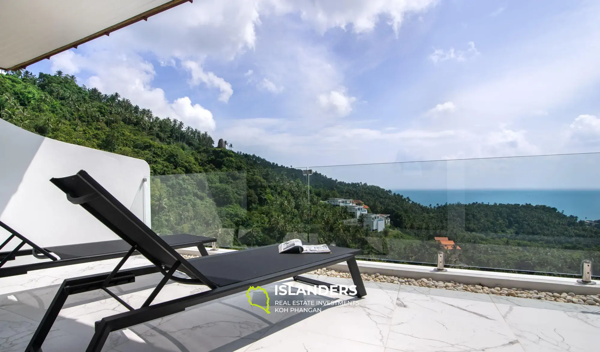 2 Bedroom Apartment for sale at Ruby Residence in Lamai