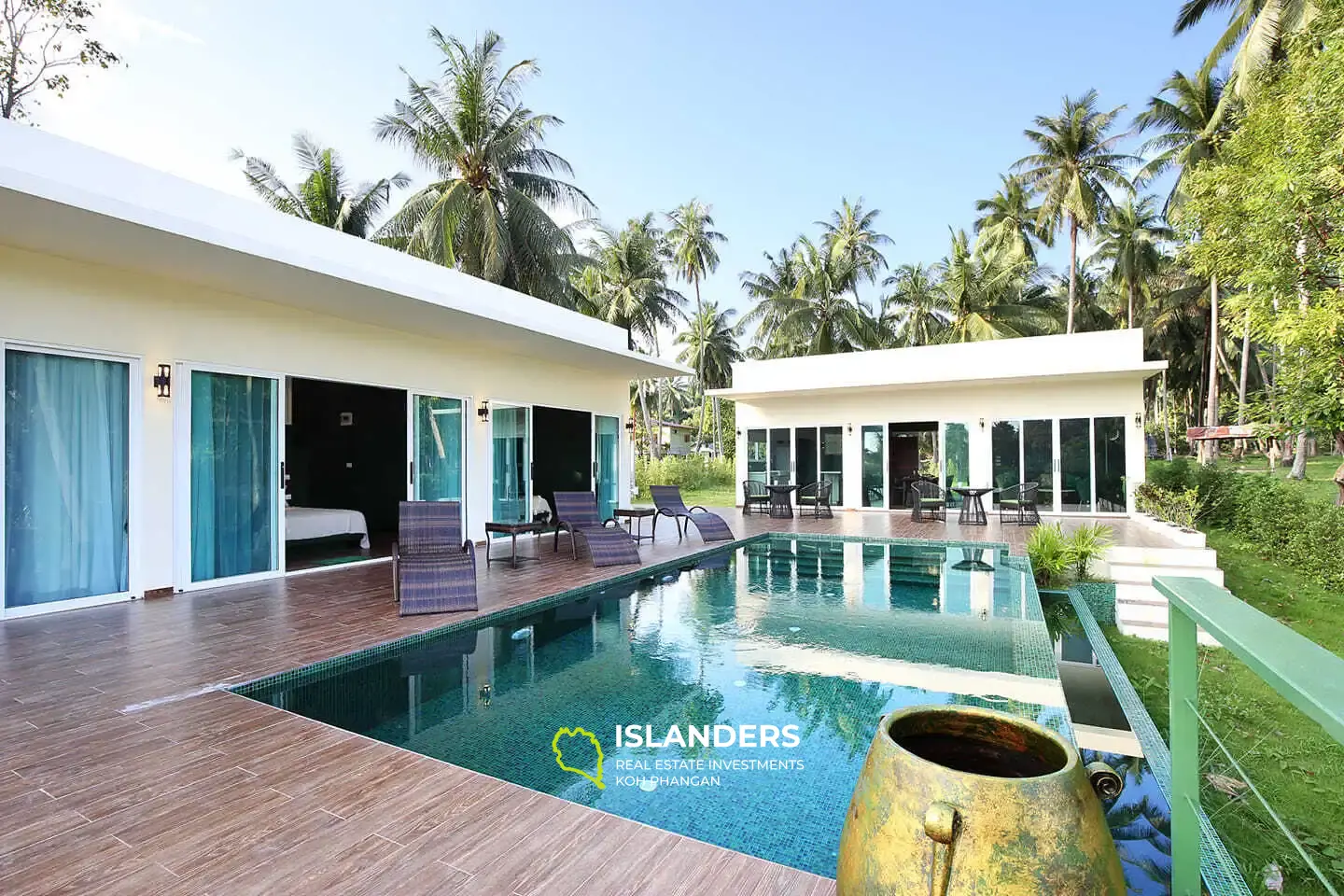 Villa de 3 chambres avec vue sur la piscine. Région de Chalok Baan Kao.