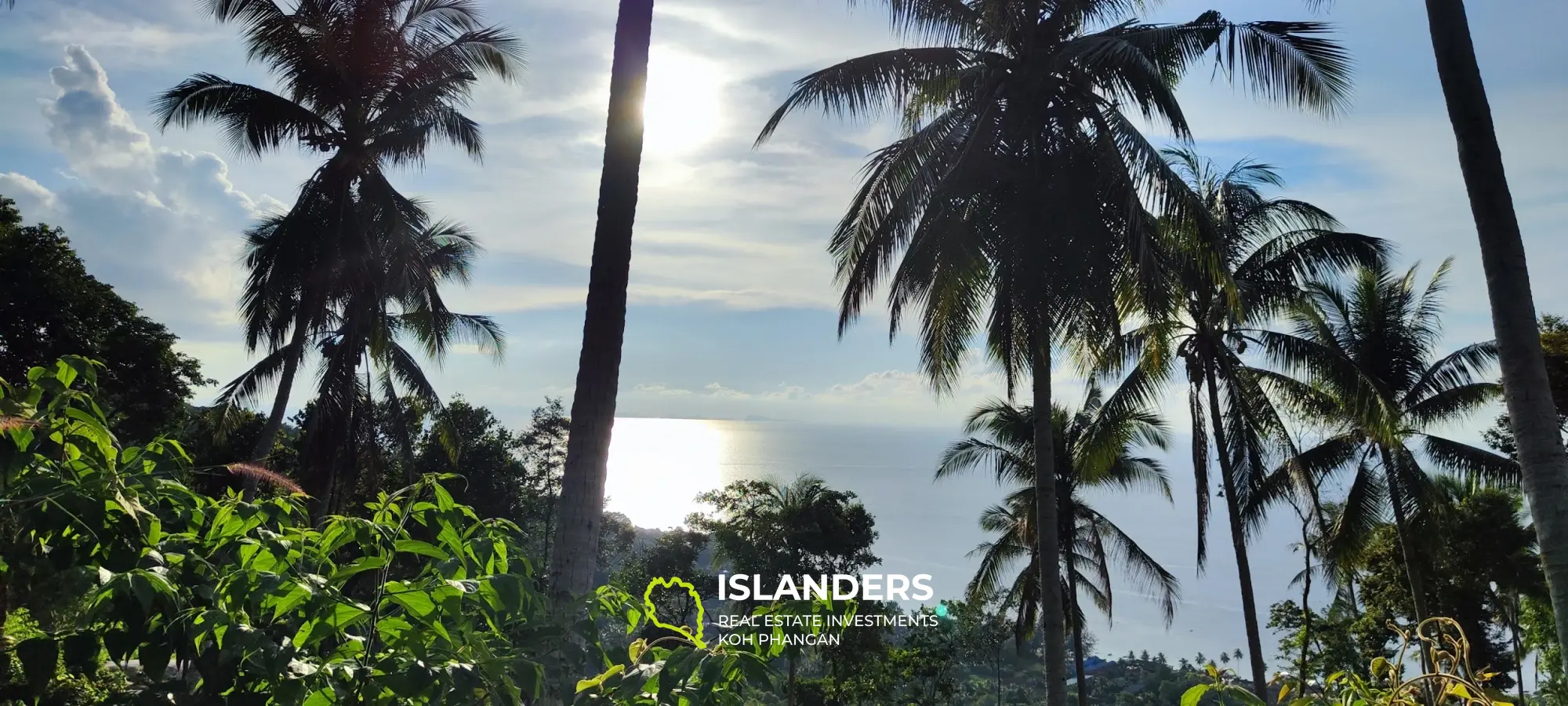 Terrain panoramique avec vue sur la mer au coucher du soleil sur Haad Yao 3.34 Rai