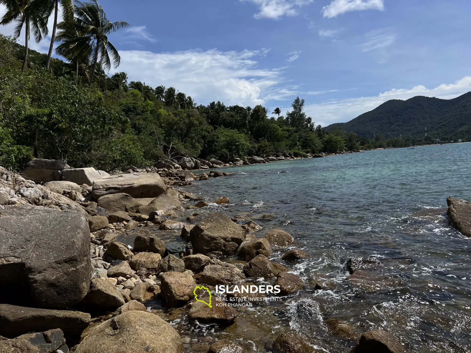 Beachfront Plot with Captivating Sea Views