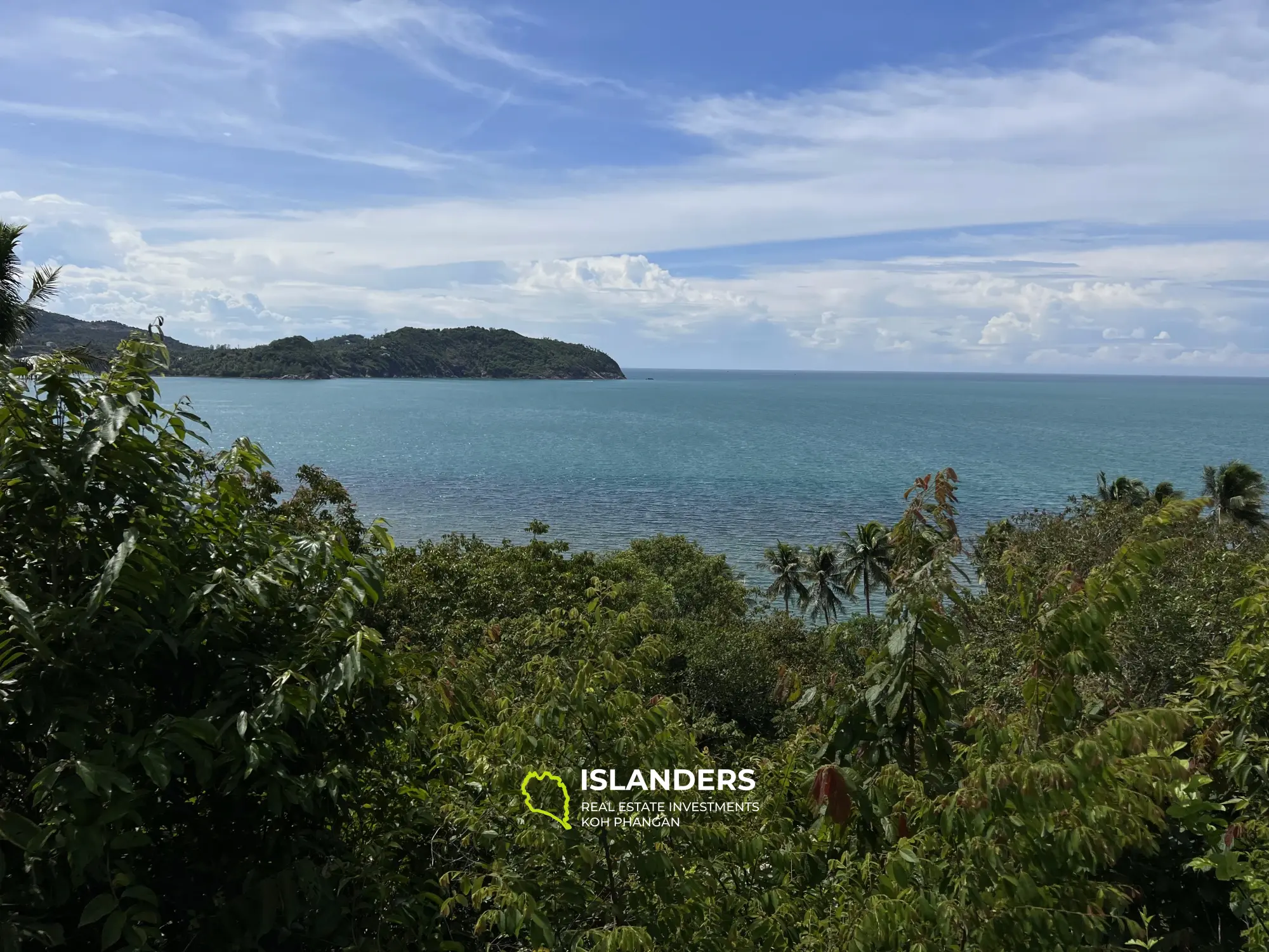 ที่ดินริมชายหาดพร้อมวิวทะเลอันน่าหลงใหล