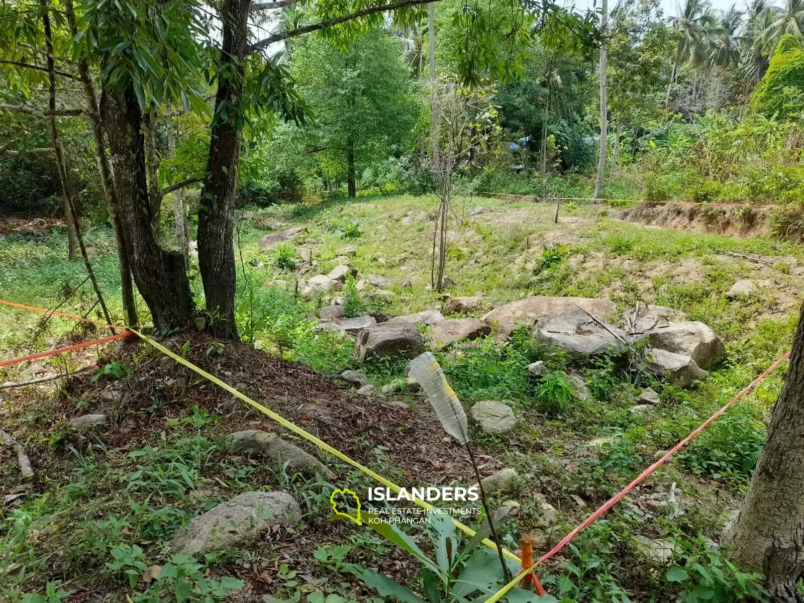 Chaloklum's Little Nook : Terrain près du village et de la plage.