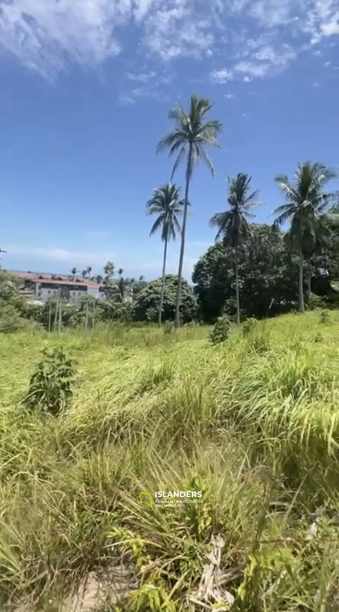 Malerisches Grundstück in Mae Haad: Meerblick und Nähe zum Strand von Koh Ma.