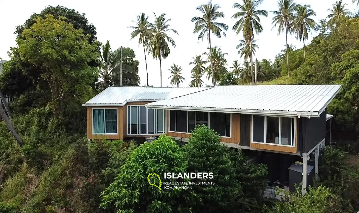 Exklusive Villa mit 3 Schlafzimmern in Had Salad: Panoramablick auf das Meer und die Berge.