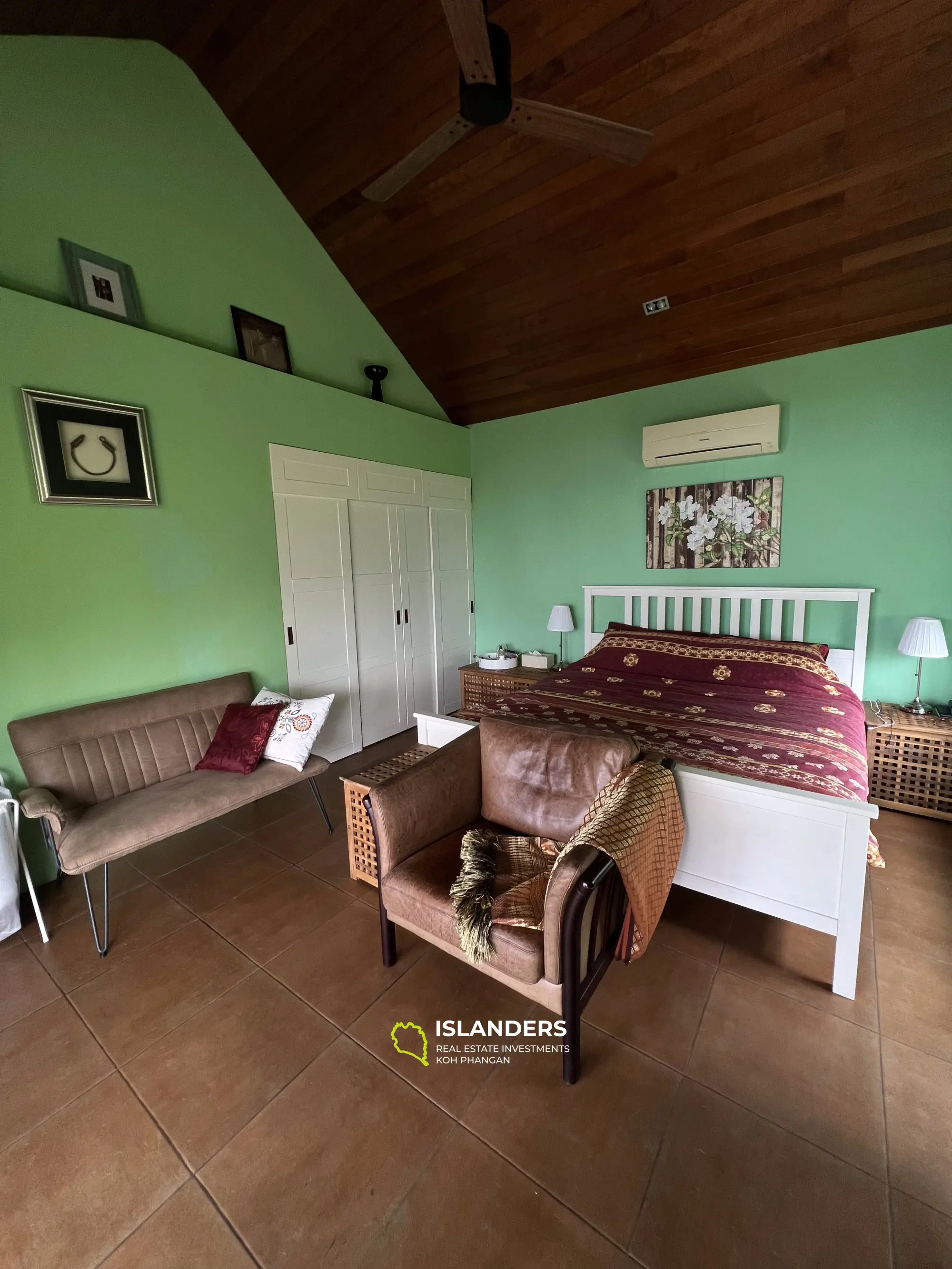 4BR villa in Haad Salad - Luxury & Seclusion in a Ready-to-Move Home