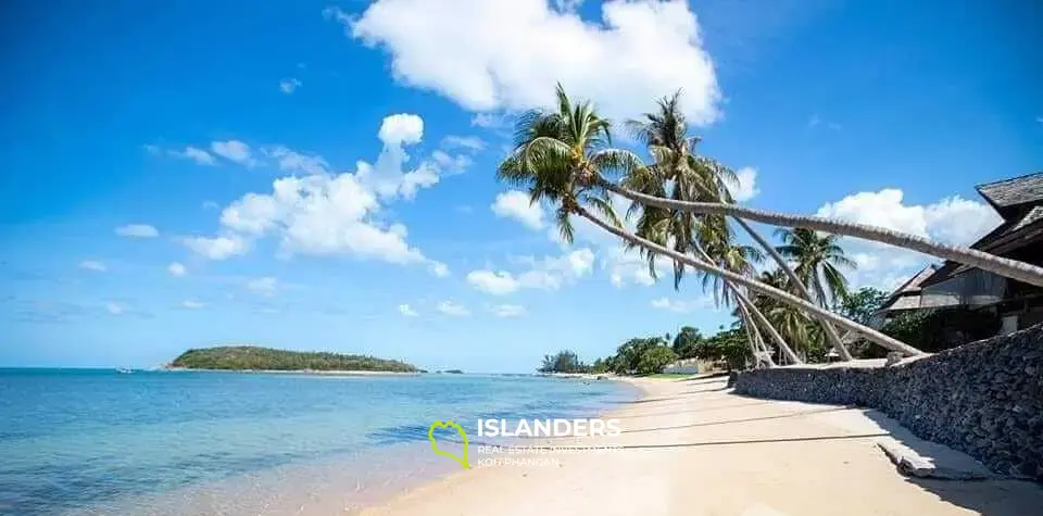 ขายรีสอร์ทริมชายหาดที่สวยงามบนเกาะสมุย