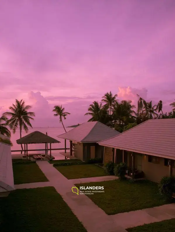 Villa de 6 chambres en bord de mer au coucher du soleil à Plai Laem à vendre