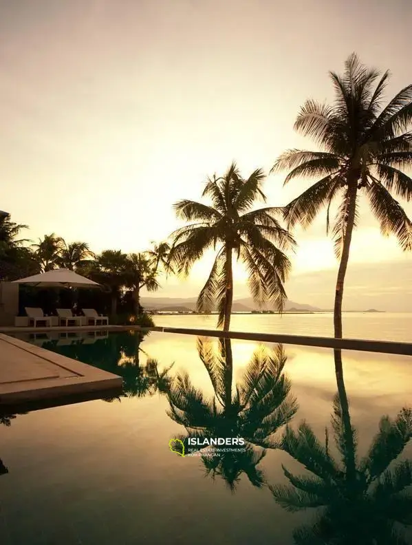 Villa de 6 chambres en bord de mer au coucher du soleil à Plai Laem à vendre