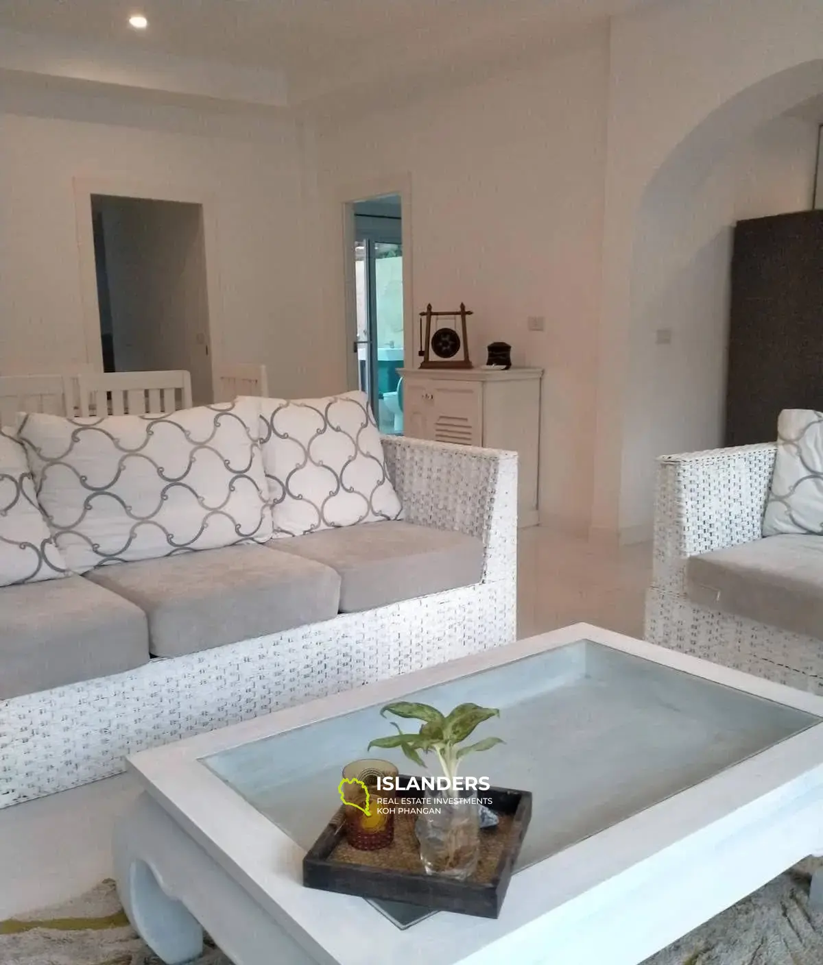 4 Bedrooms Pool Villa in Bo Phut