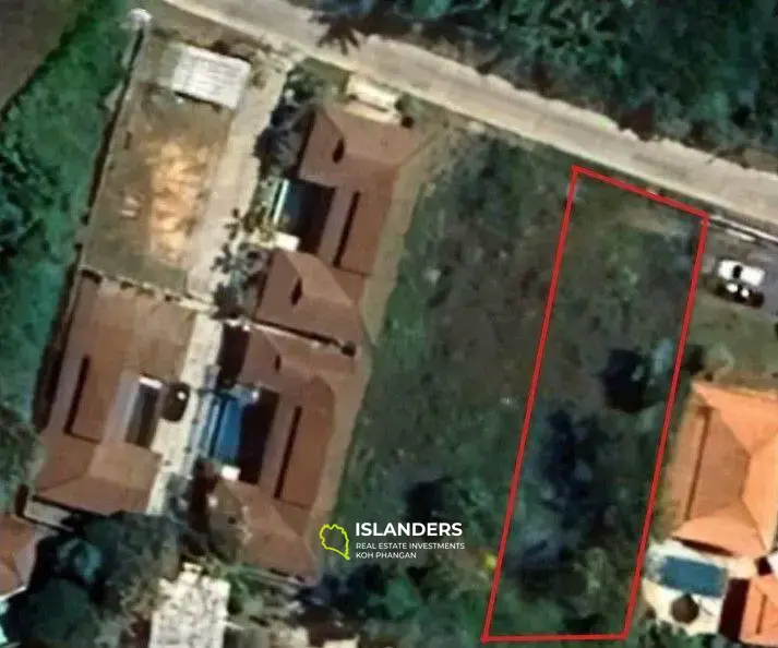 800 SQM. Land Plot for Sale in Soi Pho Ta La Phlap