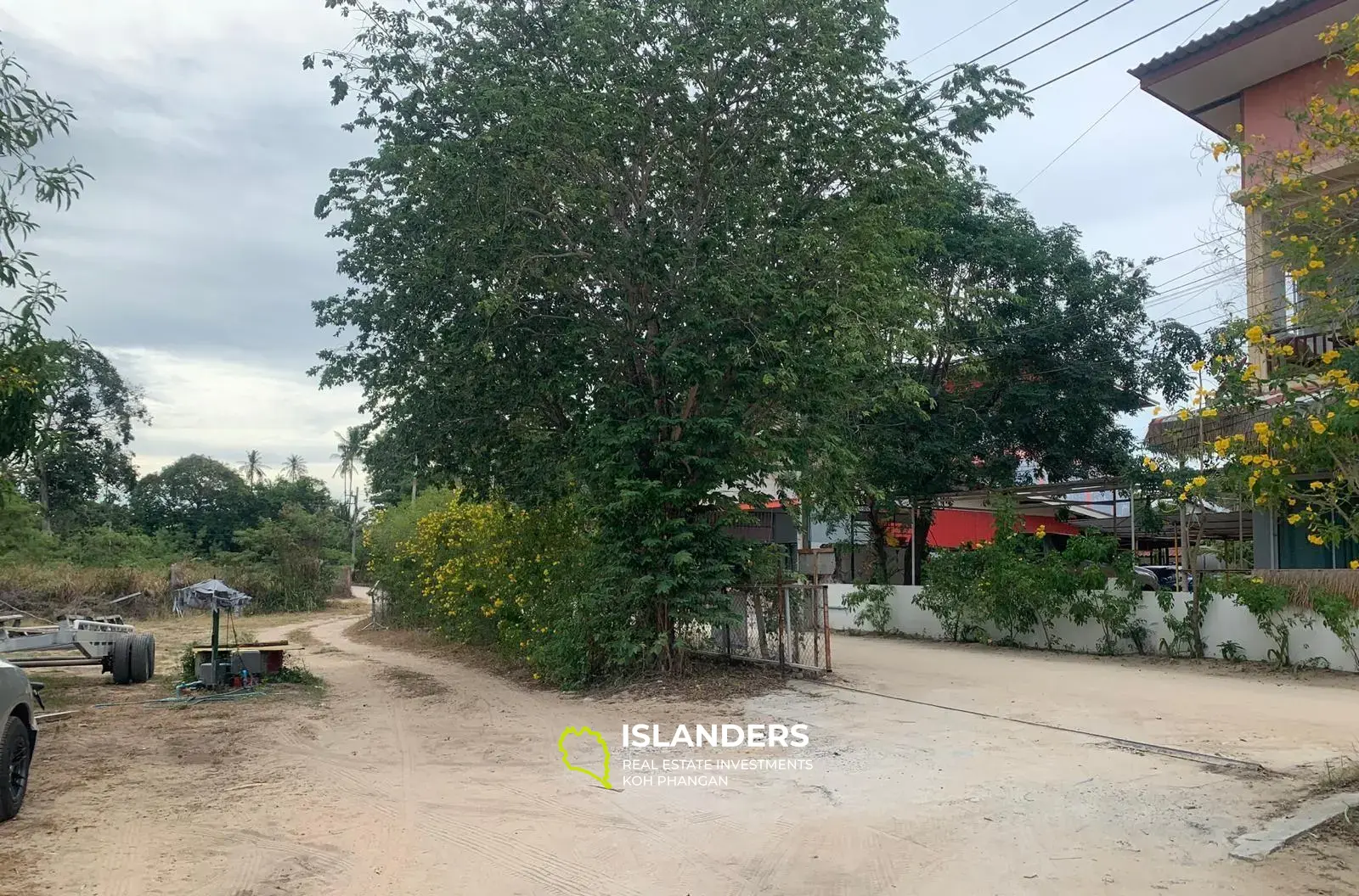 Land Plot Walking Distance to the beach for Sale 