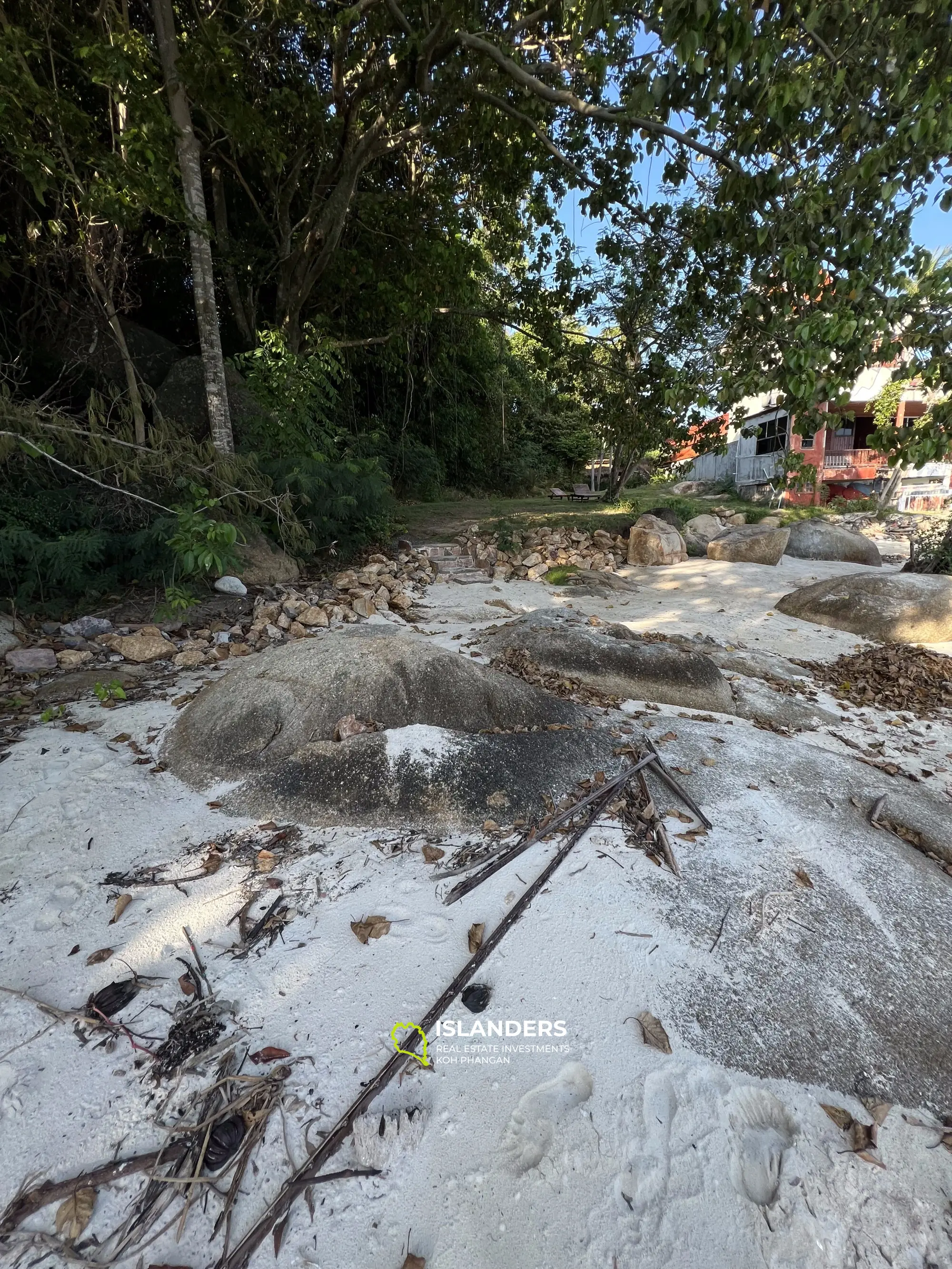 อสังหาริมทรัพย์ริมชายหาดสุดพิเศษใกล้ท้องศาลา