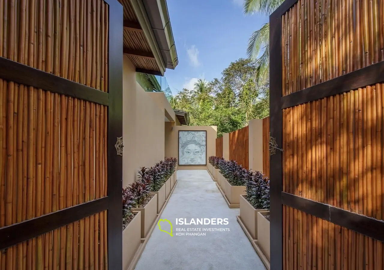 Balinese-Inspired 3 BR Private Pool Villa on Haad Salad