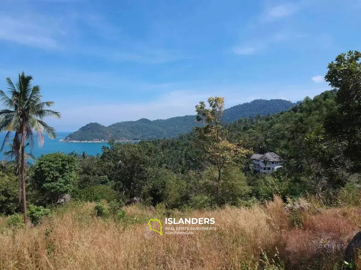 Spektakuläres Grundstück mit Meerblick in Tong Nai Pan Noi