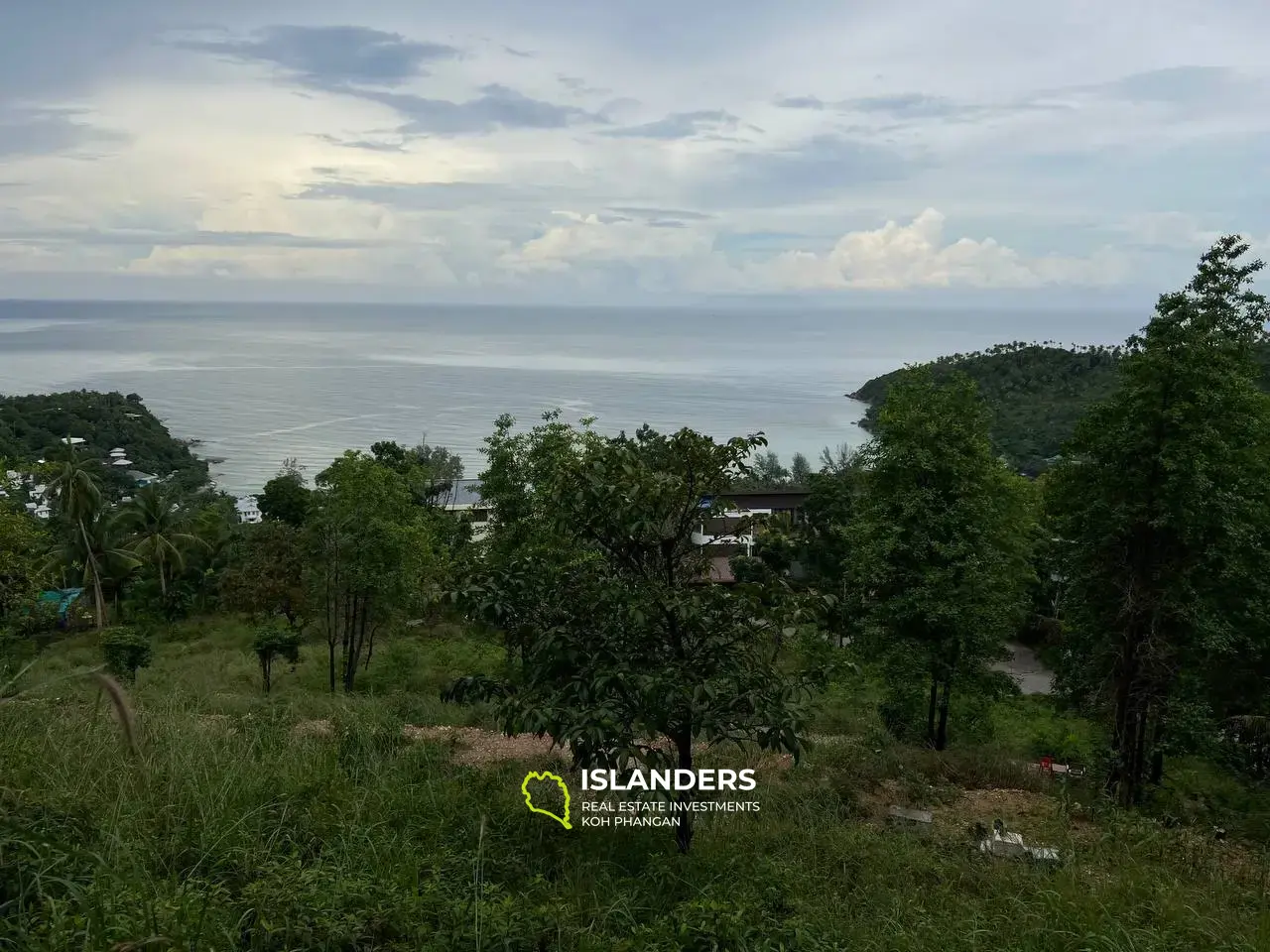 Exklusives Land auf Had Salad: Meerblick und Sonnenuntergang