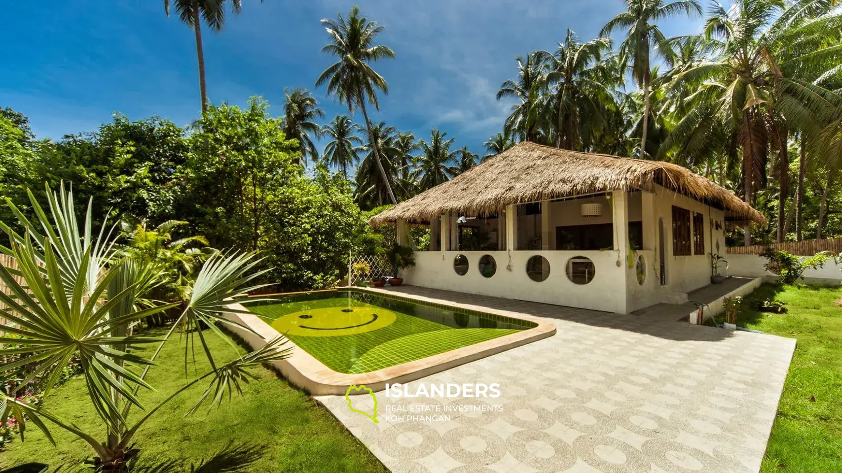 Resort of 3 vacation villas in Srithanu 