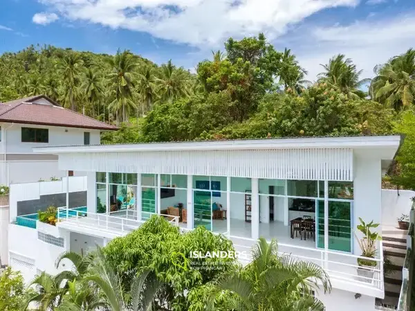 Villa at chaweng Noi, 4 bedrooms, pool & sea view