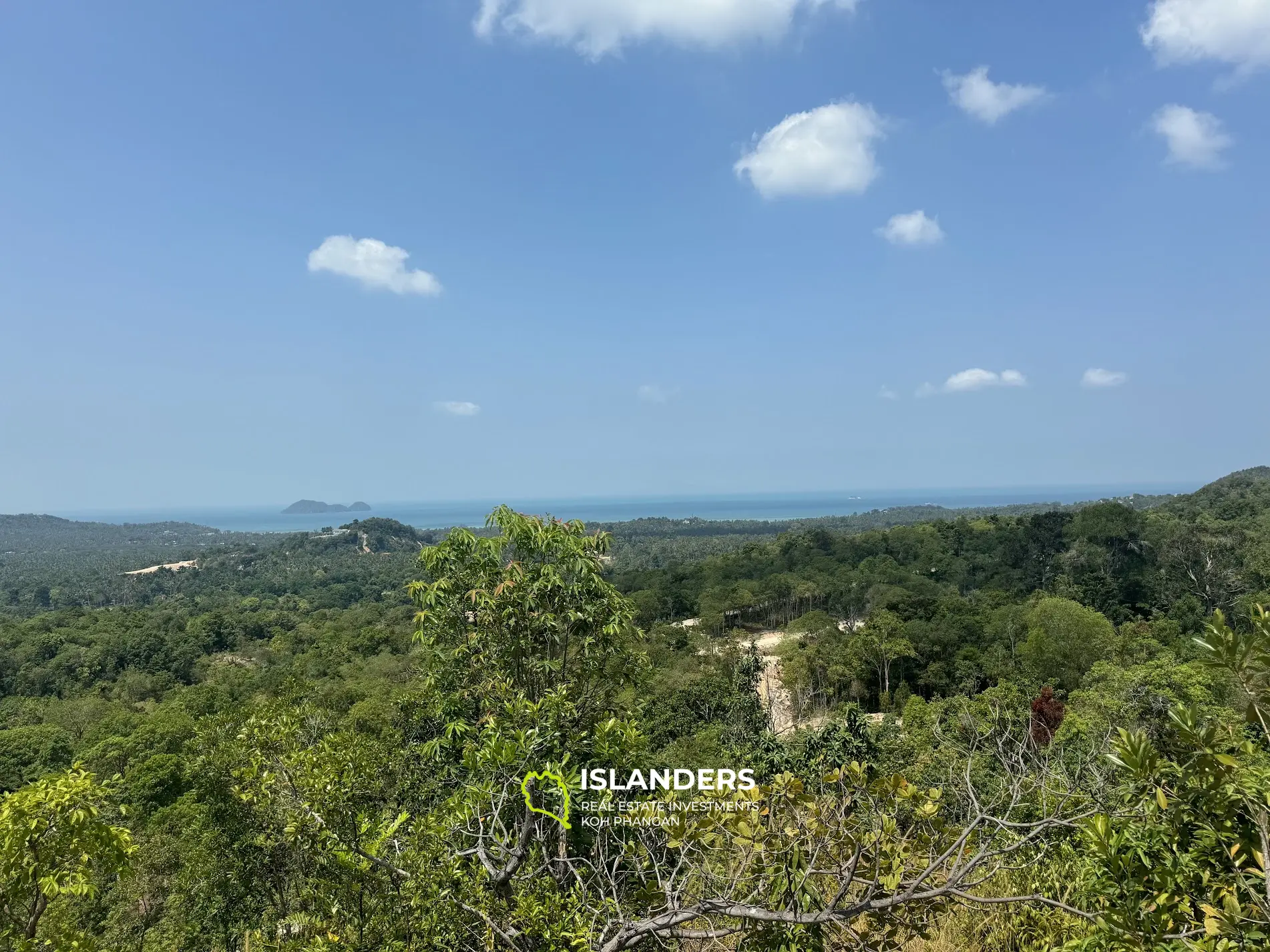 Big seaview and jungleview land with good potential in Sritanu (dirty road, no electricity), 25,6775 Rai