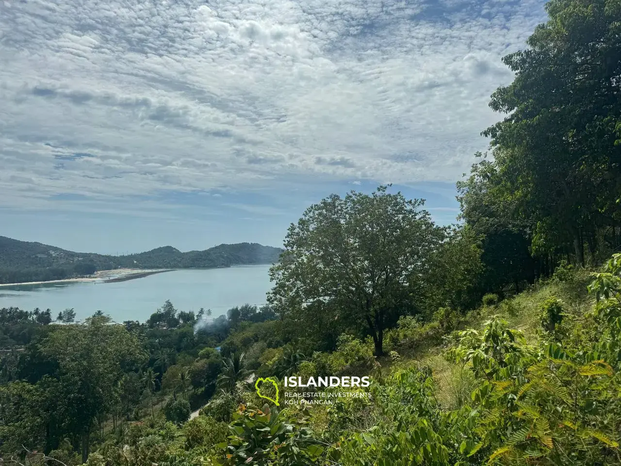 Magnifique terrain avec vue sur la mer sur Chaloklum 4 rai