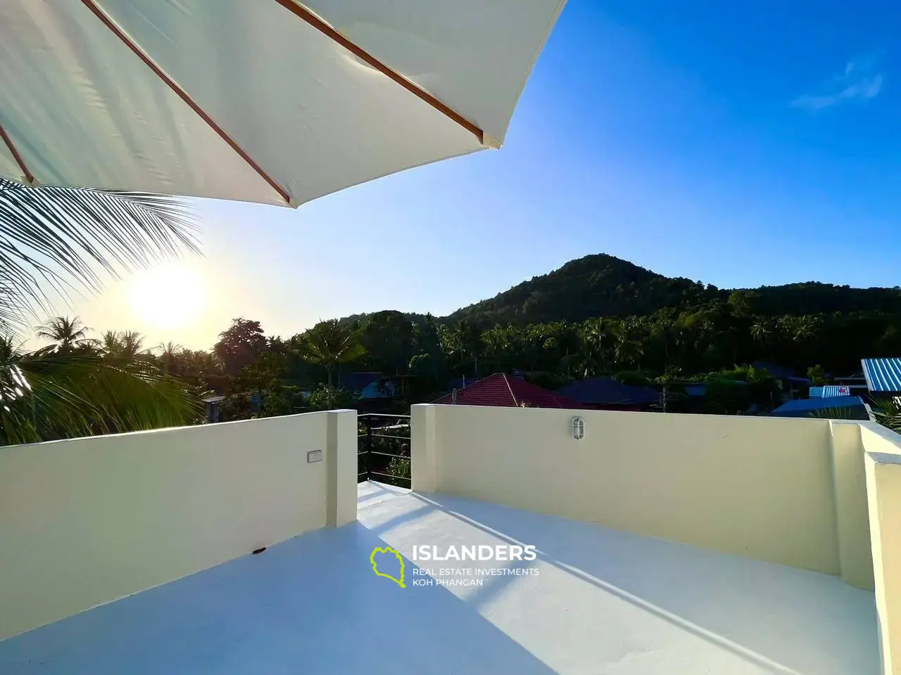 1 Schlafzimmer mit Dachterrasse in Maduea Wan