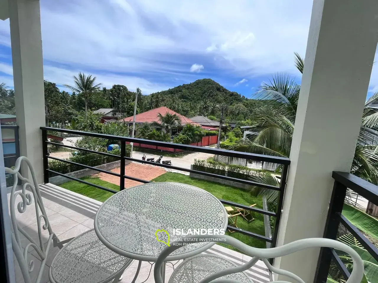 1 Schlafzimmer mit Dachterrasse in Maduea Wan