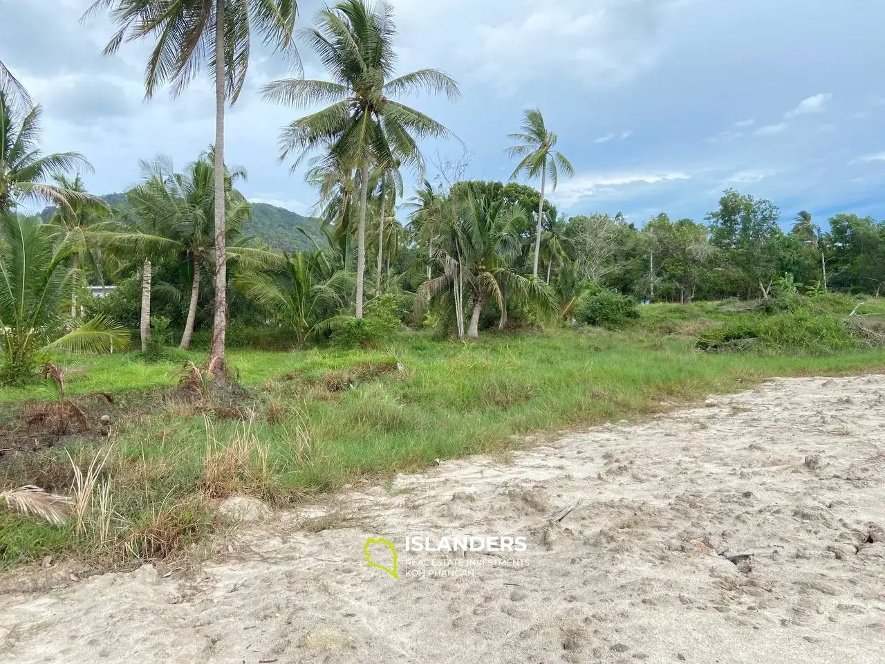 Flat land in Baan Tai