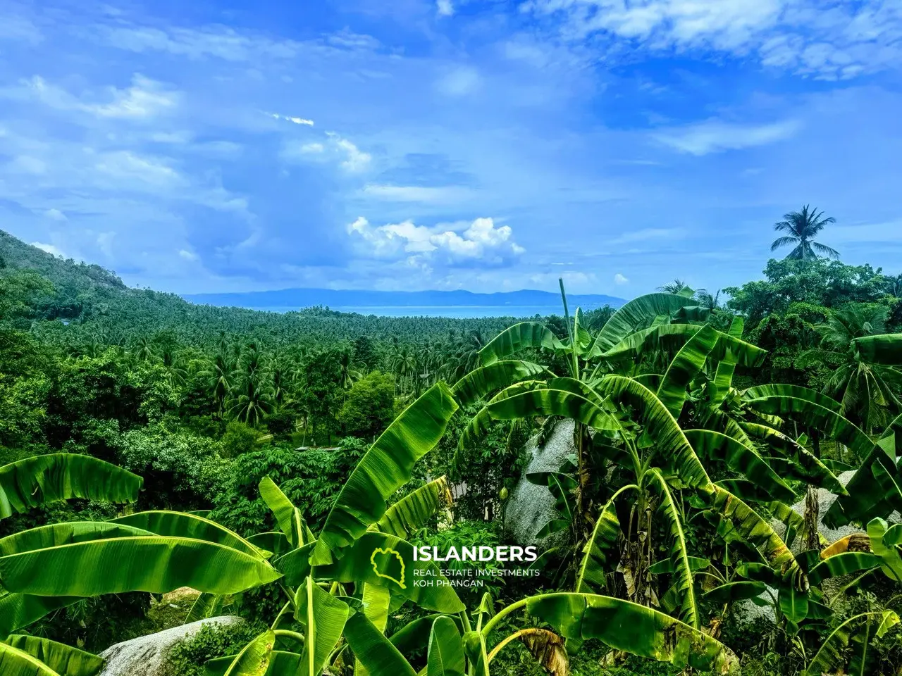 Terrain panoramique avec vue sur la mer à Baan Tai