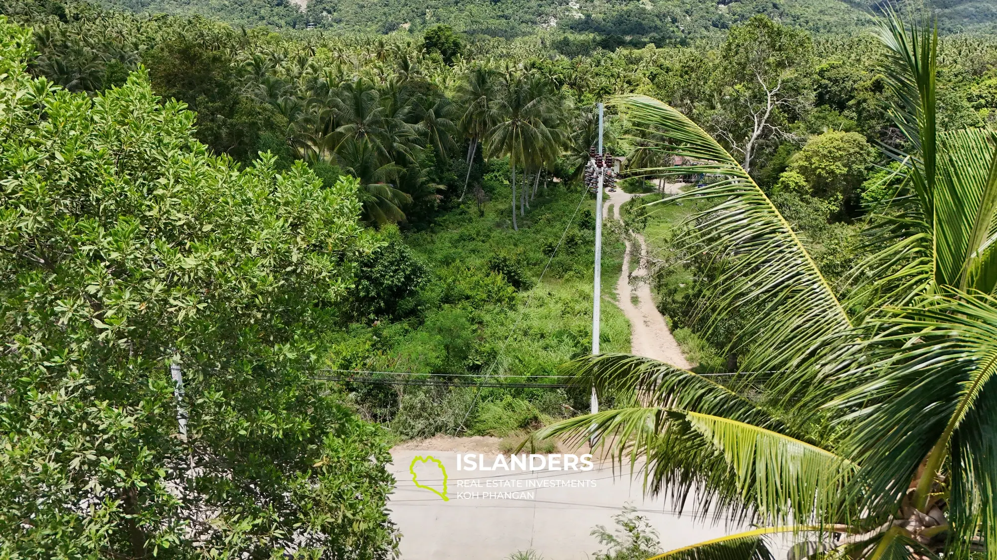 ที่ดินวิวภูเขาอันน่าทึ่งสำหรับโครงการของคุณ