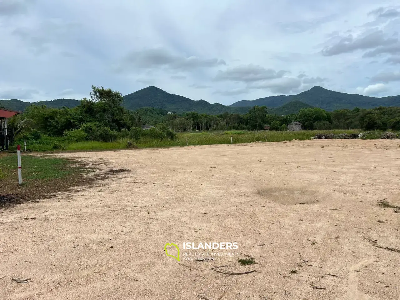 Flaches Land zu verkaufen in der Nähe von Hinkong