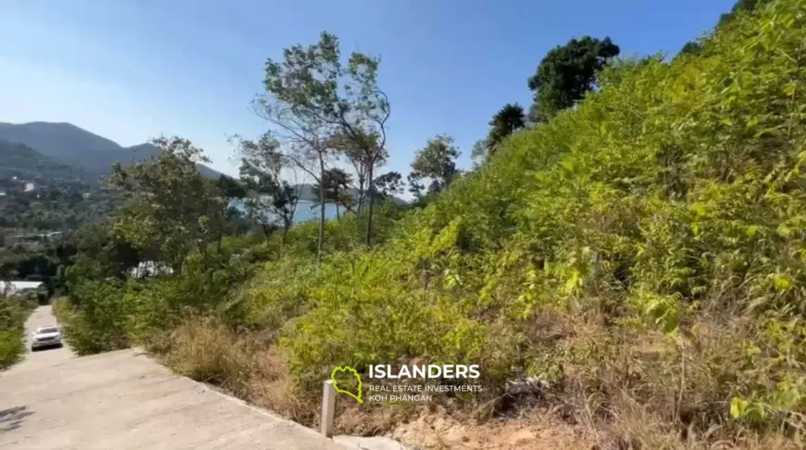 Panorama-Meerblick-Grundstück in Chaloklum 1 Rai zu verkaufen