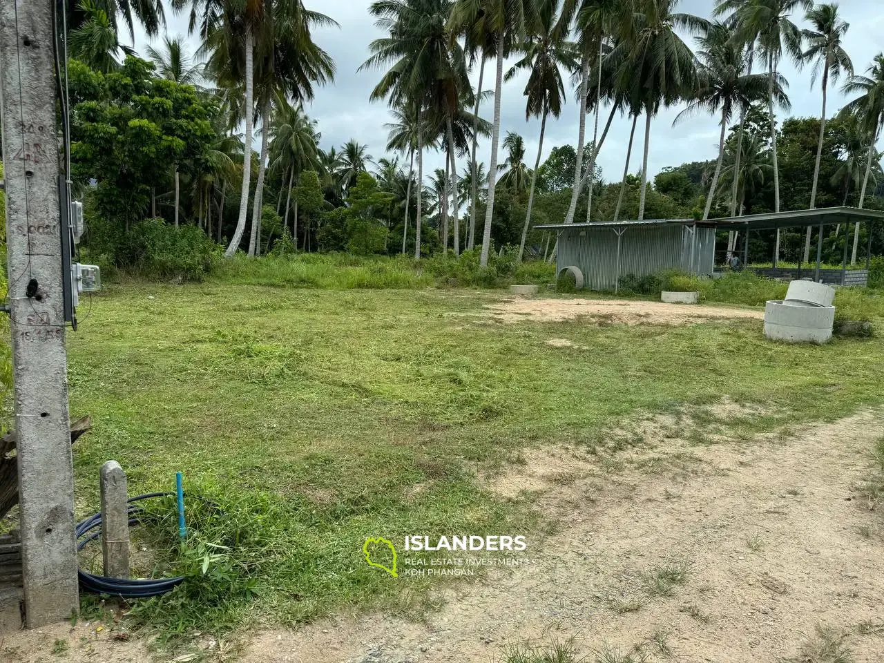 Kleines Stück Land in der „Coconut Lane“!