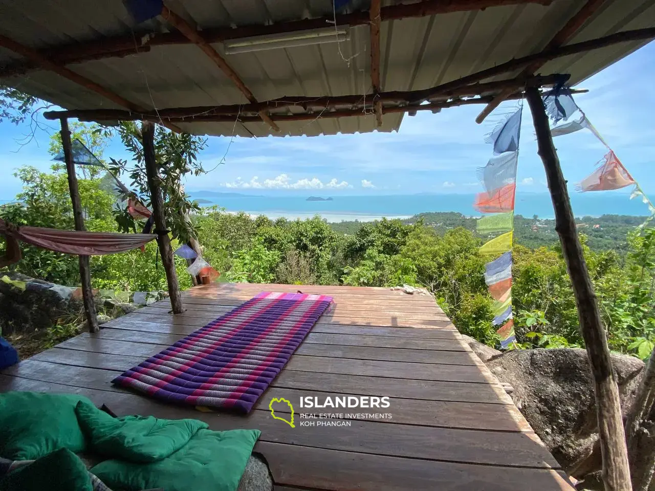 Bungalow avec vue imprenable sur la région de Sritanu