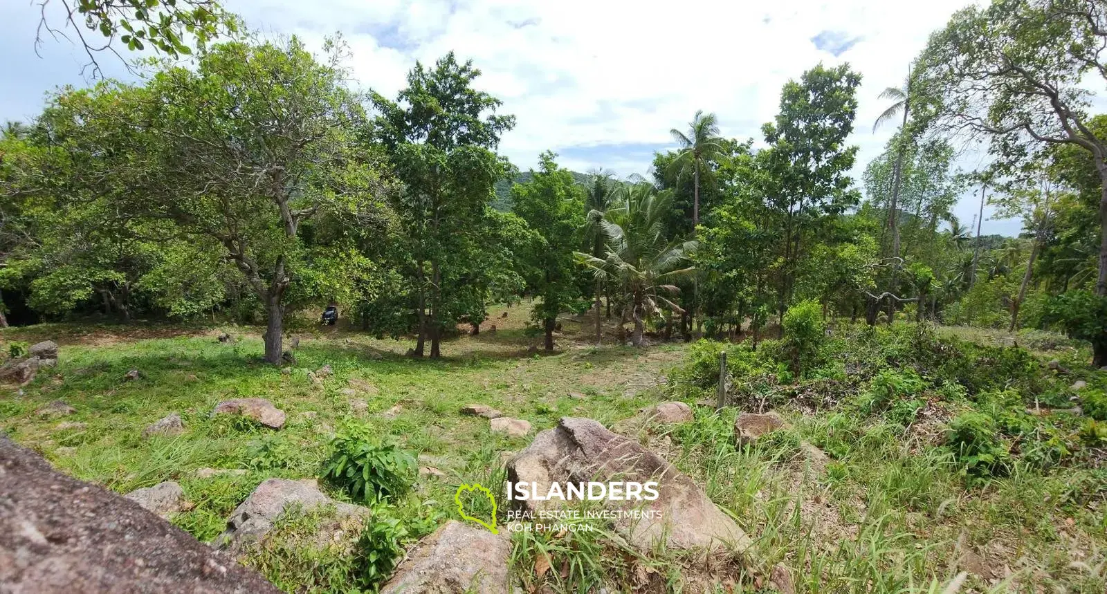 Big land in Chaloklum with seaview