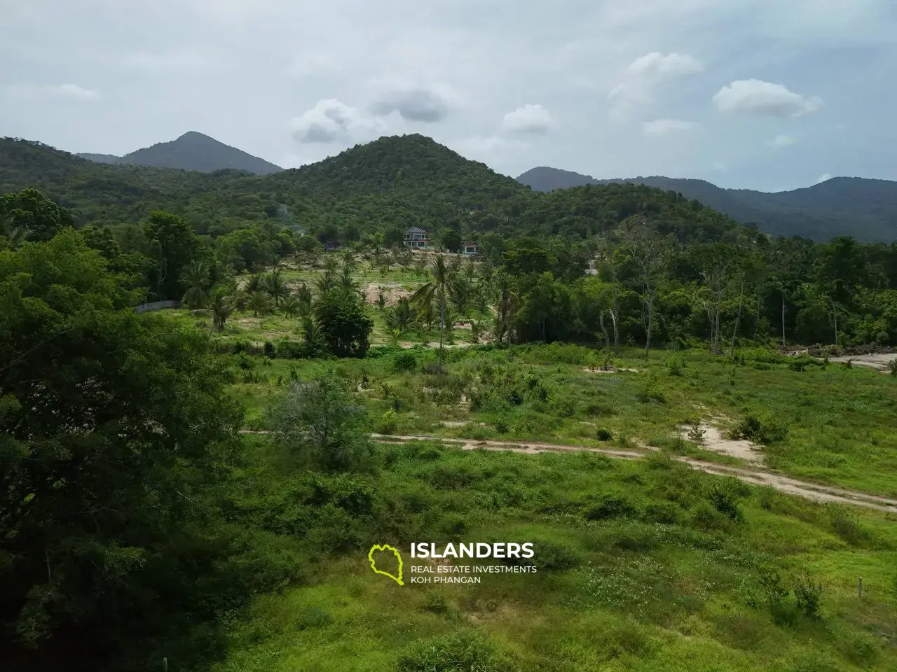 Flat land with amazing Mountains view