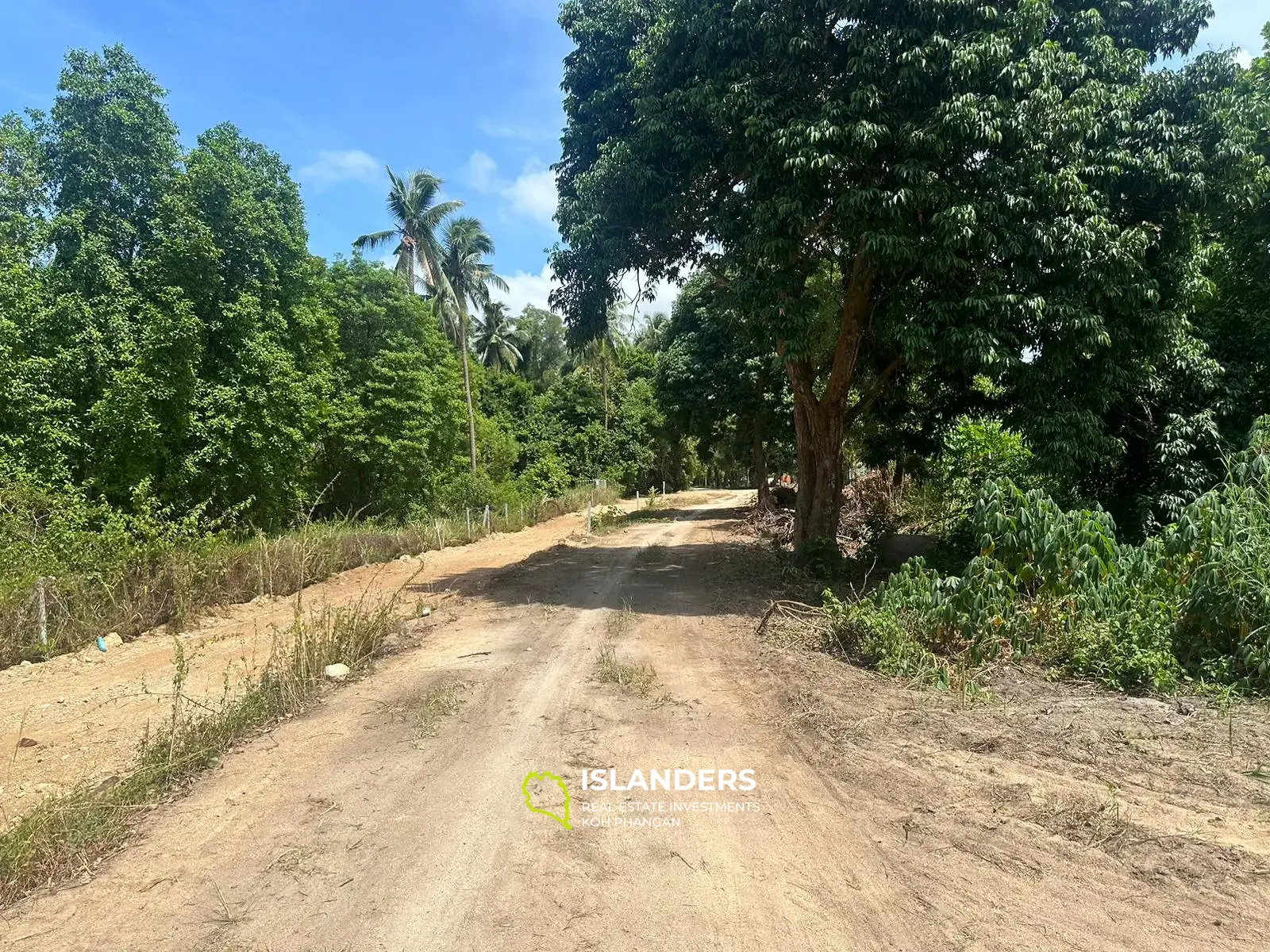 Land in Hingkong  with big potential