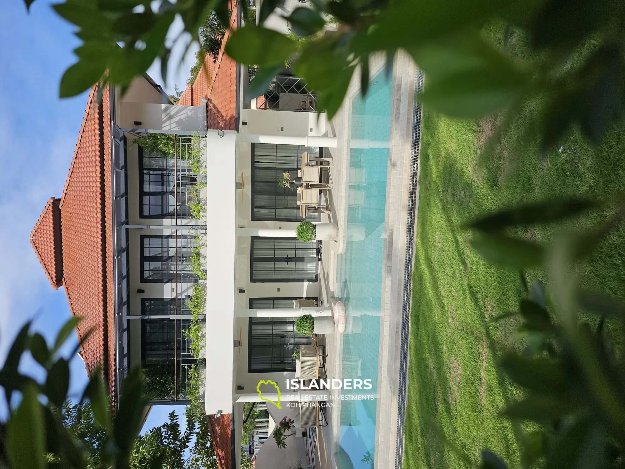 Brand-new 3+1 beds Private Pool Villa in prime Thongson Bay