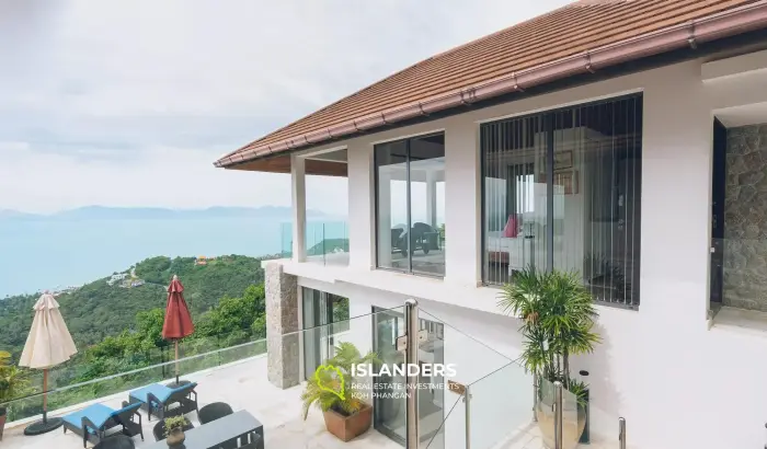 7 Bedroom Luxury Panoramic Sea View Villa for Sale