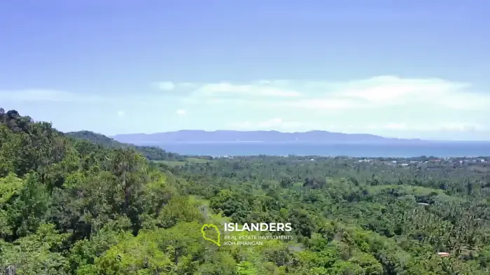 Opportunité exquise à Madua Wan : parcelle de 8,5 Rai pour le projet de villa avec vue sur la mer